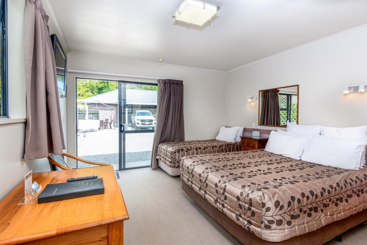 The Terrace Hotel Franz Josef Exterior photo