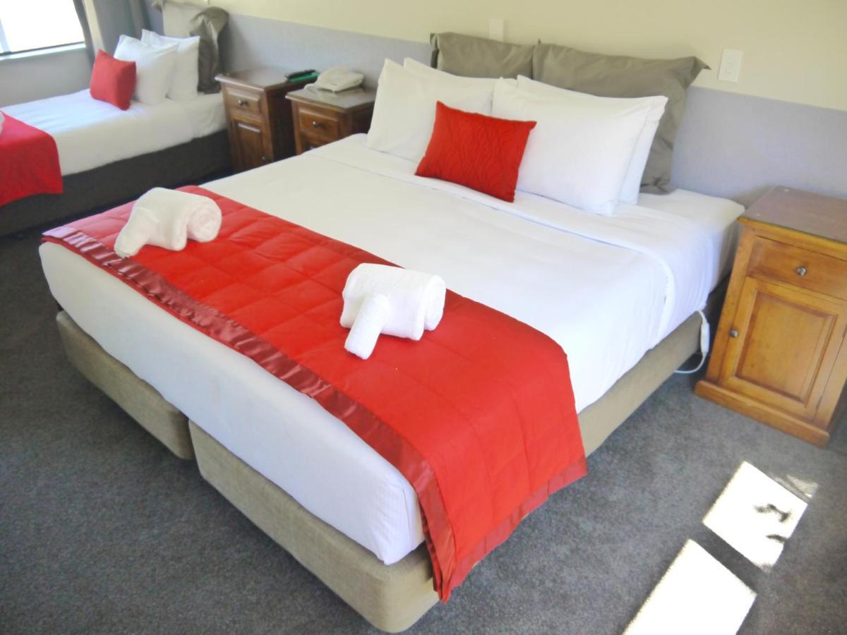 The Terrace Hotel Franz Josef Room photo