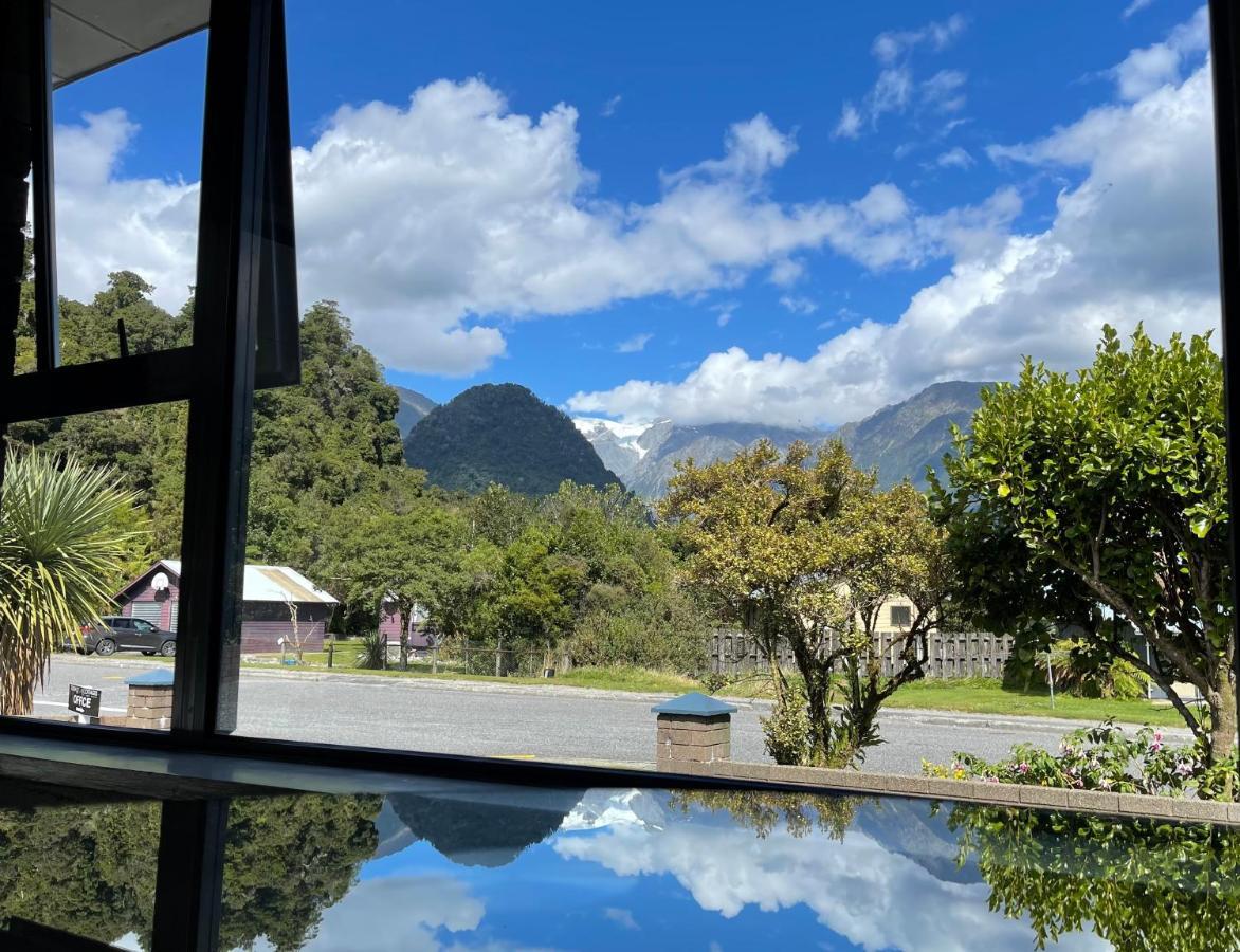 The Terrace Hotel Franz Josef Exterior photo