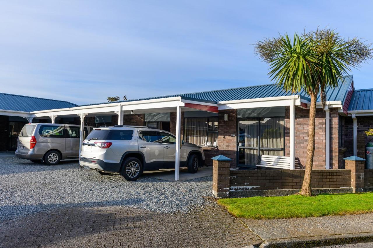 The Terrace Hotel Franz Josef Exterior photo