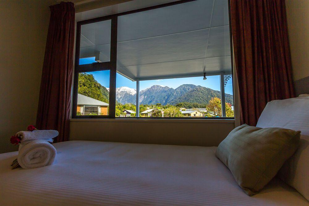 The Terrace Hotel Franz Josef Exterior photo