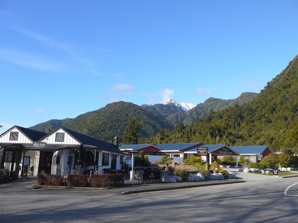 The Terrace Hotel Franz Josef Exterior photo