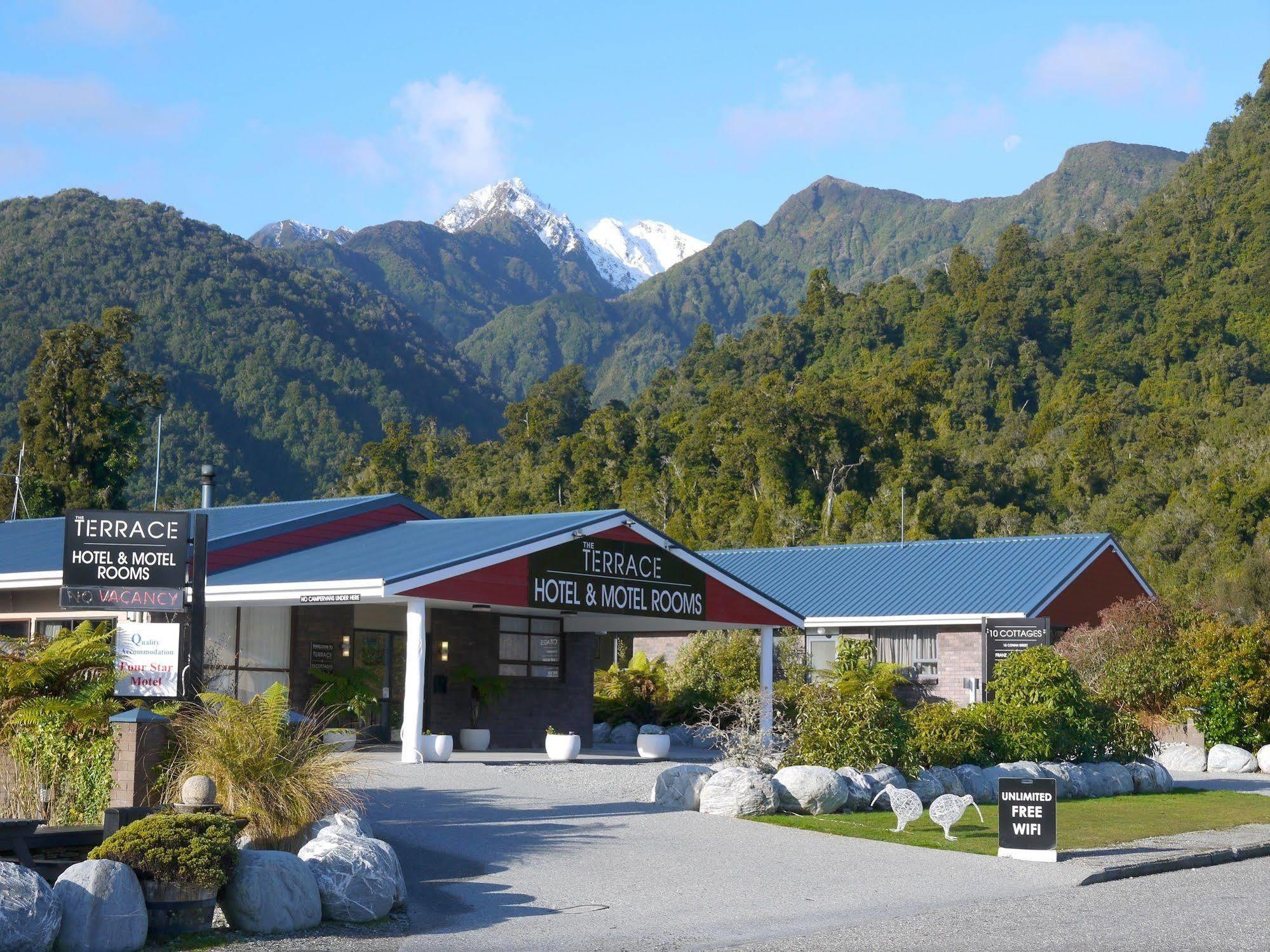 The Terrace Hotel Franz Josef Exterior photo